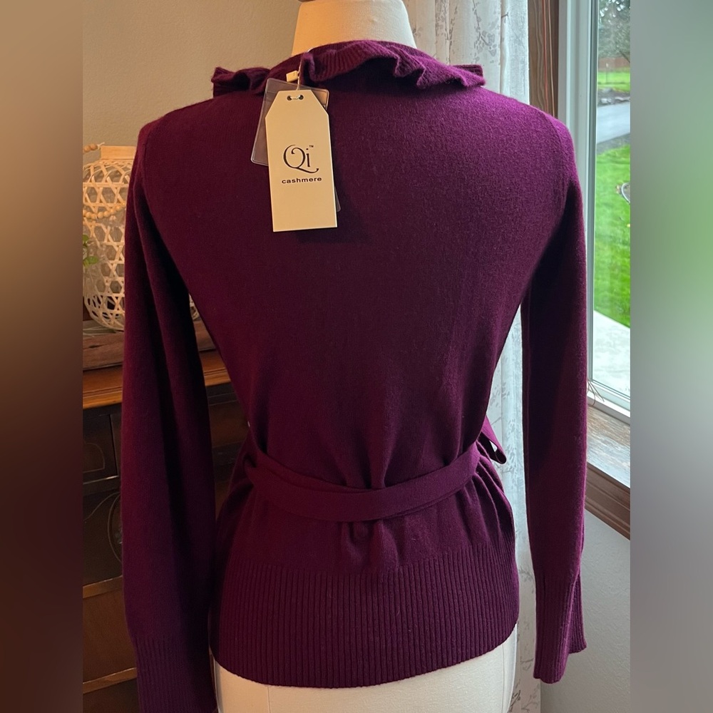 NWT Qi Cashmere’s Women's Ruffled V-Neck Sweater - Raspberry Soft & Cozy - Picture 3 of 6